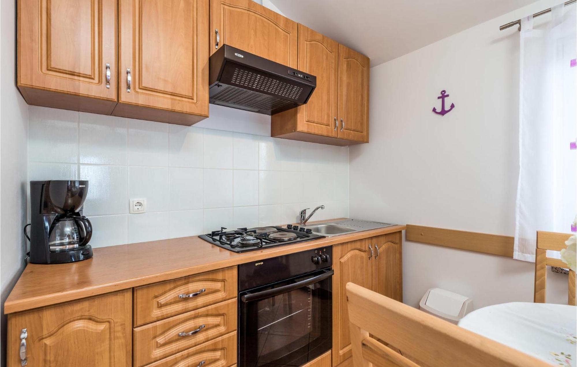 2 Bedroom Beautiful Apartment In Rukavac Rukavac  Eksteriør billede